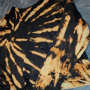 ** DONATED ** Handmade black reverse Tye-dye crop T